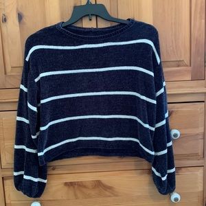 American Eagle Cropped Sweater • Size XS
